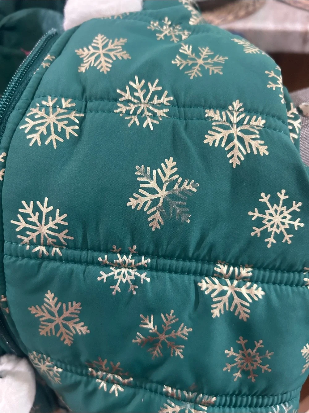 Isaac Mizrahi Girls Puffer Vest Size X-Small (4) Green Snowflake Hooded Faux Fur